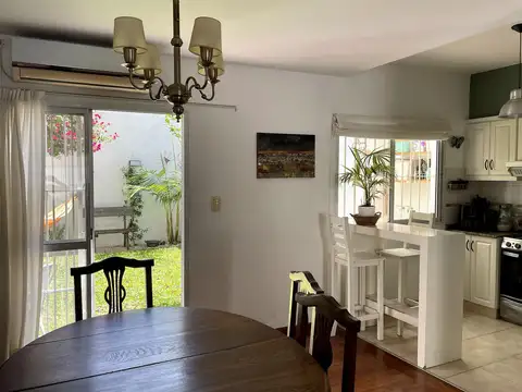 Depto Tipo Casa 5 ambientes con 1 baño