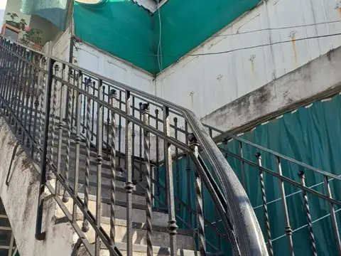 Olavarria 600, Piso 1