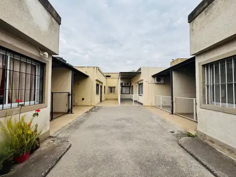 ALQUILER CASA 3 DORMITORIOS BARRIO CERRADO SMT