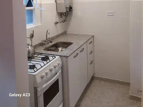 Oportunidad AMB C/Balcon y Cocina