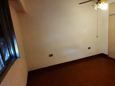 Depto Tipo Casa en Venta en Villa Dominico, USD 38.000