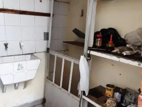 PH en venta. Avellaneda