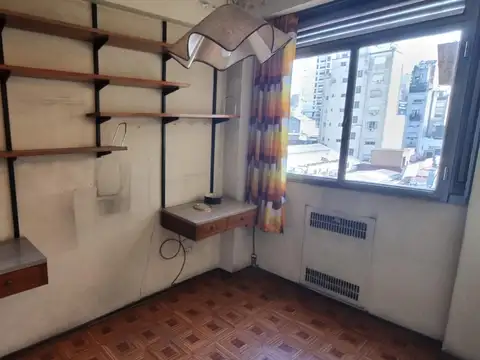 SEMIPISO 3 AMB  90m2 c/DEP/SERV  FRENTE BCON A RECICLAR