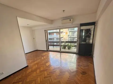 Departamento en Flores 4 ambientes C/ Cochera y Balcon