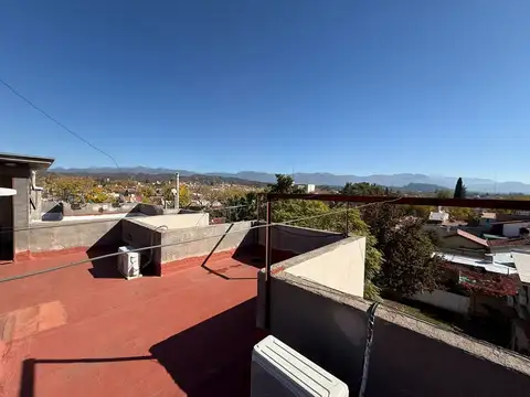 Montes de Oca 1100
