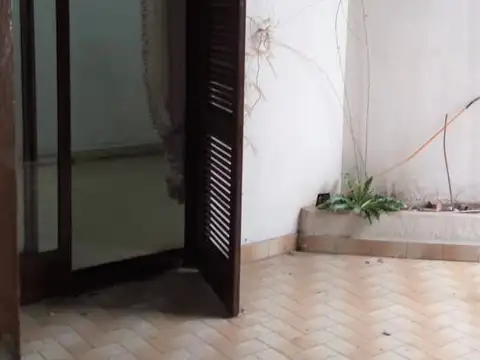 Casa 2 dorm. Cerca de parques!