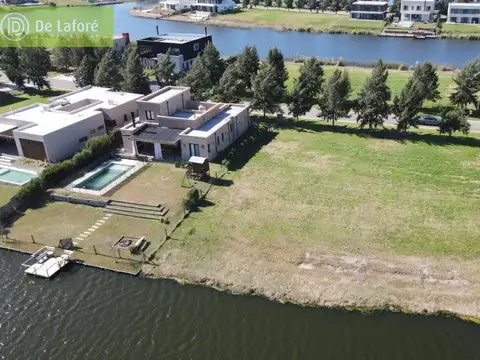 Venta lote n° 920 en El Naudir Escobar 900 m2 interno etapa 3 B° náutico con amarras y acceso al río
