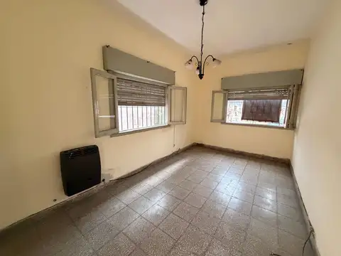 AV SARRATEA 200