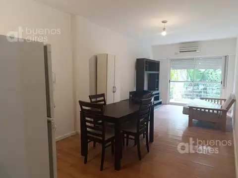 Departamento en Alquiler en Monserrat, $ 550.000