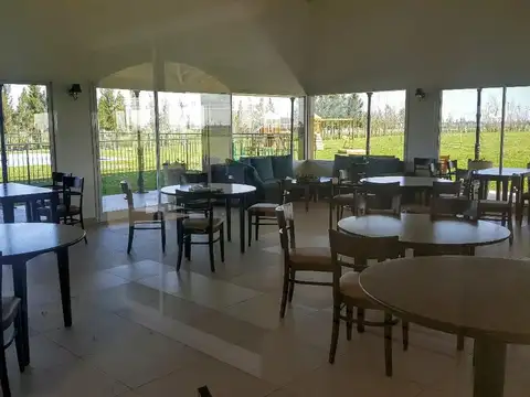 Terreno en Venta de 876,0 m2