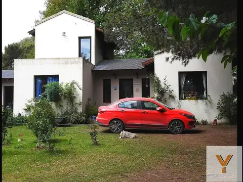 Casa en venta - 3 Dormitorios 2 Baños - 3.108Mts2 - Tandil