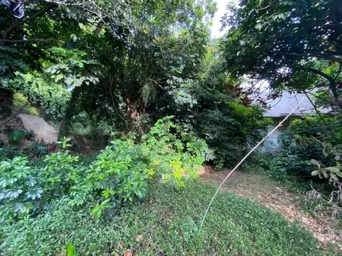 48 Entre 1 y 2 300, Piso 0