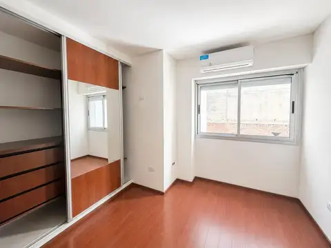 ¡Zona PARQUE ESPAÑA! Moderno, 2 baños completos.