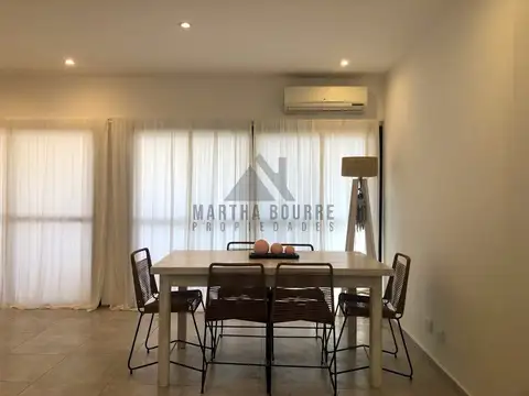 Casa en Venta en Pilar, USD 175.000