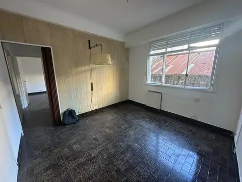 VENTA DEPTO 3 DORM / DEPENDENCIA EN ONCE (CABA)
