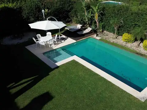 Casa en Venta en La Peregrina, USD 297.000