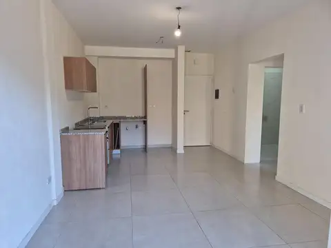 Departamento en Alquiler con 1 cocheras