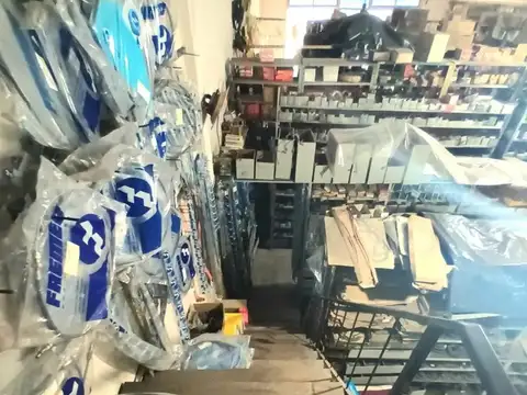 Galpon en Venta en Lomas De Zamora, USD 225.000