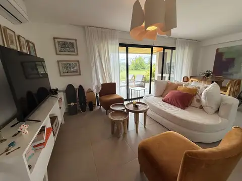 Departamento en Venta en Praderas De San Lorenzo, USD 150.000