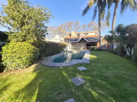 Casa en Alquiler de 4 dormitorios