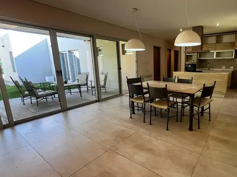 Casa en Venta 4 años