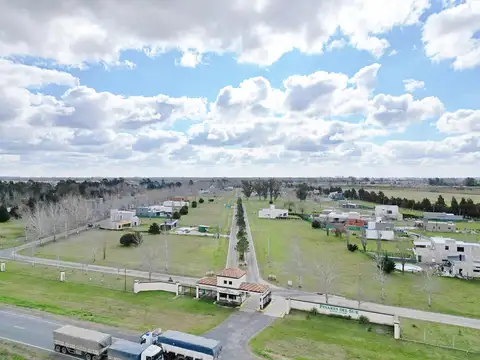 Venta de Terreno en Barrio cerrado Pinares del sur entrega inmediata
