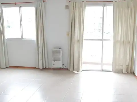 Zuviría 200, Piso 5°