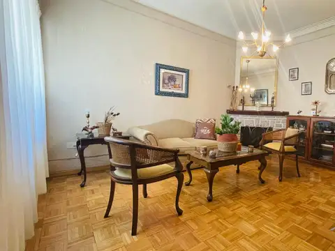 Mariano Moreno al 100