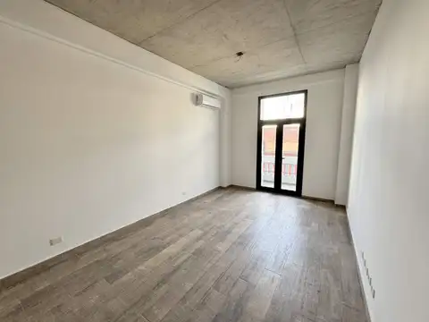 Avenida Caseros 700