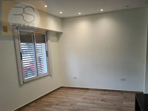 Depto Tipo Casa en Alquiler de 2 dormitorios
