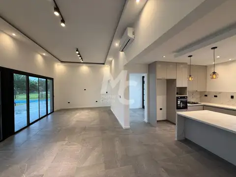 Casa en Alquiler A Estrenar