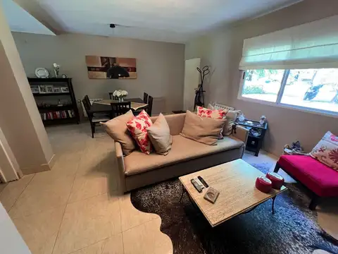 Venta casa en Santa María de los Olivos