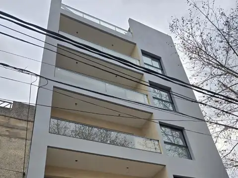 Departamento semipiso, dos ambientes, a estrenar