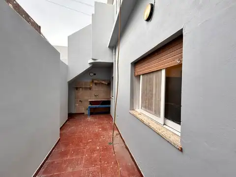 PH de 2 Ambientes en Planta Baja con Patio Propio | Sin Expensas | Versalles