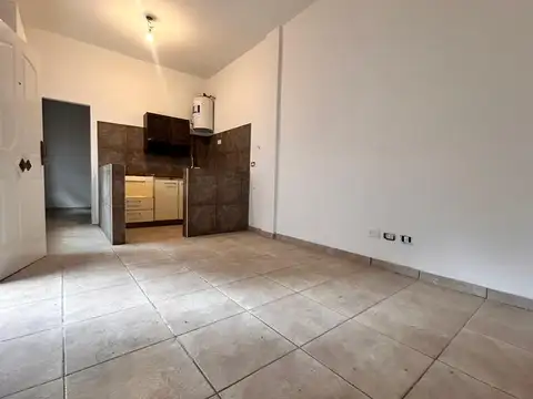 Depto Tipo Casa 2 ambientes con 1 baño