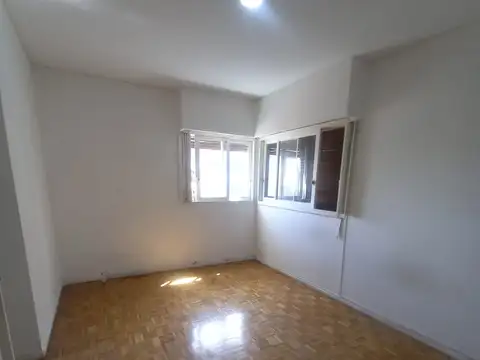 DOS AMBIENTES  CON BALCON