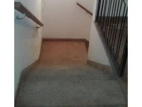 Depto Tipo Casa en Venta 53 años