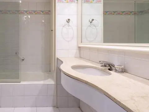 Departamento en Venta de 7 ambientes