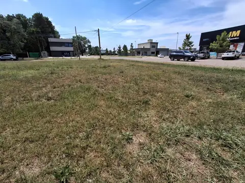 El Talero 2989 . A 20 mts de Av. Housay