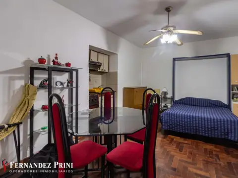 Laprida 1800, Piso 2