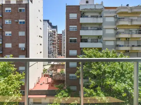 Ruiz Huidobro 2400