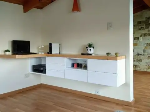 Depto Tipo Casa en Venta en Loma Hermosa, USD 76.000