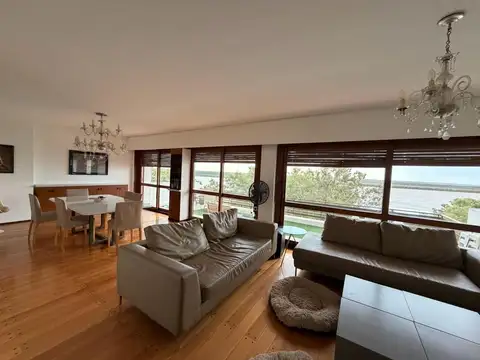 Departamento en Venta en Martín, USD 360.000