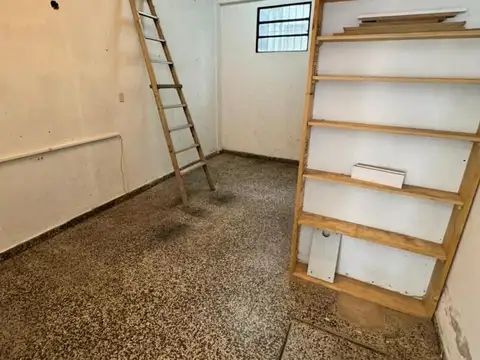 LOCAL ALQUILER - REMEDIOS DE ESCALADA