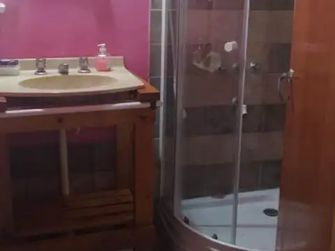 Casa en venta - 1 Dormitorio 1 Baño - 1.200Mts2 - Coronel Brandsen