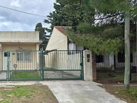 Depto Tipo Casa en Venta en Ezpeleta Oeste, USD 63.000