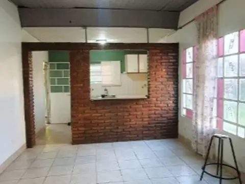 Casa en venta en Paraná a 50 mt de Larralde frente al Chango Más