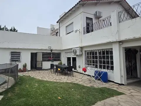 Casa Monoambiente con 2 baños