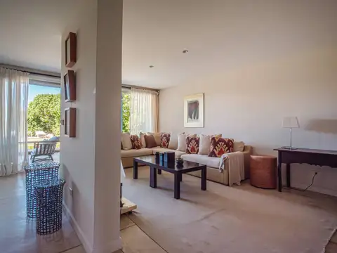 Casa en venta en Manantiales con vista al mar