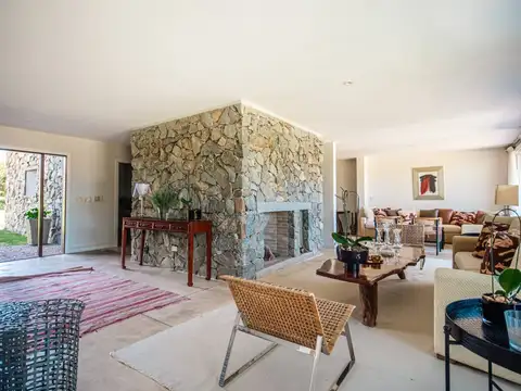 Casa en Venta en Punta del Este, USD 1.650.000